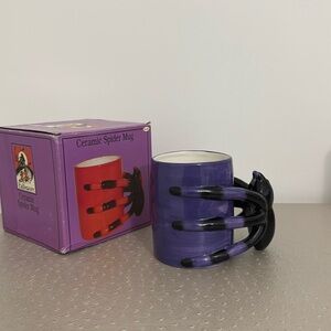 Ceramic spider mug (purple)